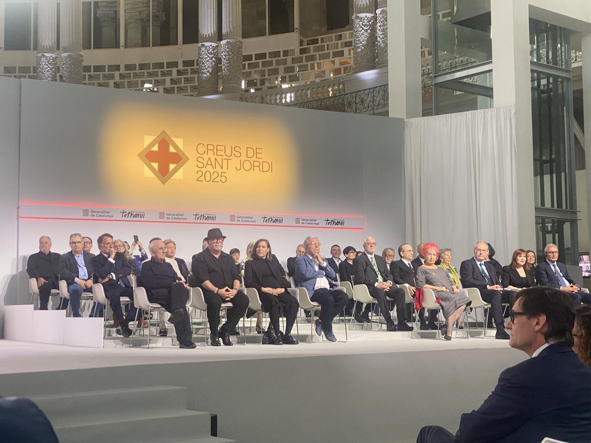 Unió Sindical Obrera de Catalunya (@usocatalunya) on Twitter photo La secretària general de la USOC, <a href="/MariaRecueroS/">Maria Recuero #JoSocUSOC</a> , present a l’acte de lliurament de la Creu de Sant Jordi al MNAC. Enhorabona a totes les persones i entitats guardonades per la seva contribució a la identitat i cultura de Catalunya! #CreuSantJordi #ConfioEnLaUSOC La secretària general de la USOC, <a href="/MariaRecueroS/">Maria Recuero #JoSocUSOC</a> , present a l’acte de lliurament de la Creu de Sant Jordi al MNAC. Enhorabona a totes les persones i entitats guardonades per la seva contribució a la identitat i cultura de Catalunya! #CreuSantJordi #ConfioEnLaUSOC