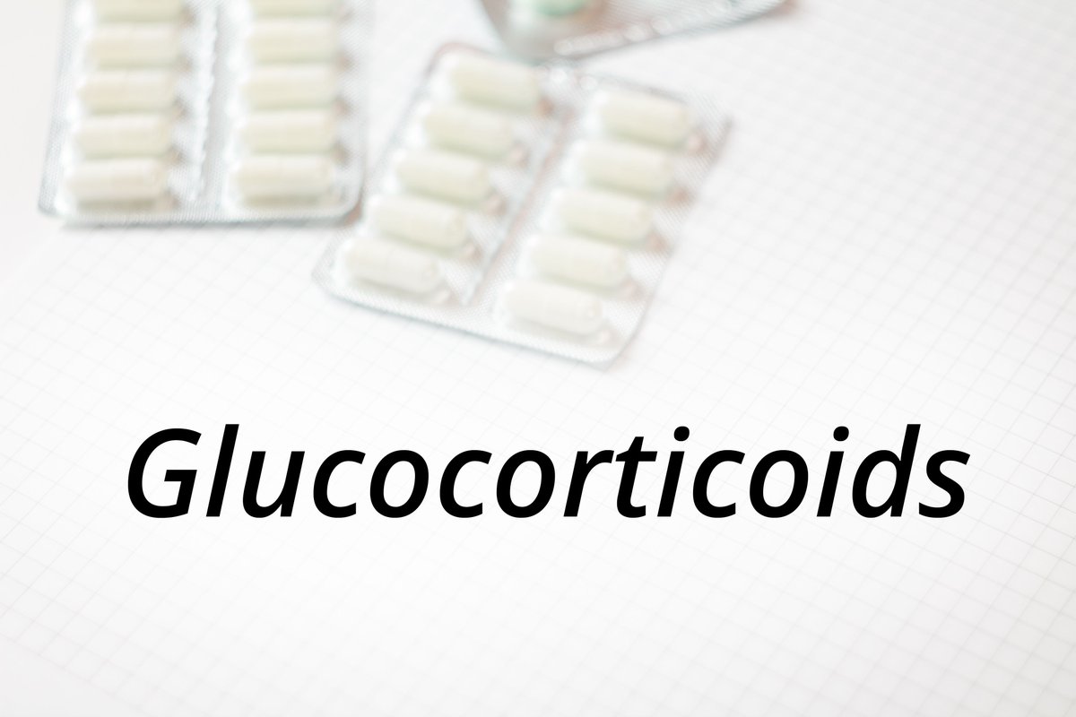 SLE trends: pulse methylprednisolone  followed by low dose steroids is rec by various guidelines. Risk factors for SLE flare after GC withdrawal: high Dz activity, active serology, younger age, shorter remission duration, faster tapering strategy, shorter duration/cessation of