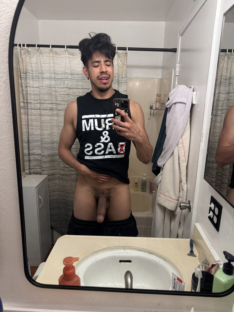 CervantesFuXXX's tweet photo. EDC sleep done https://t.co/tis5kPyKd0