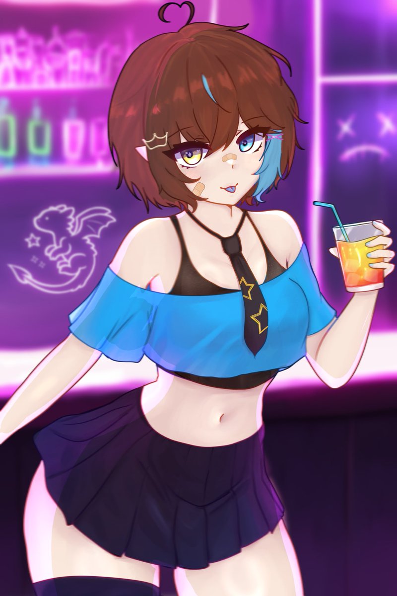 U3Mel_'s tweet image. Te gustaría tomar algo conmigo?🍹
♡ +