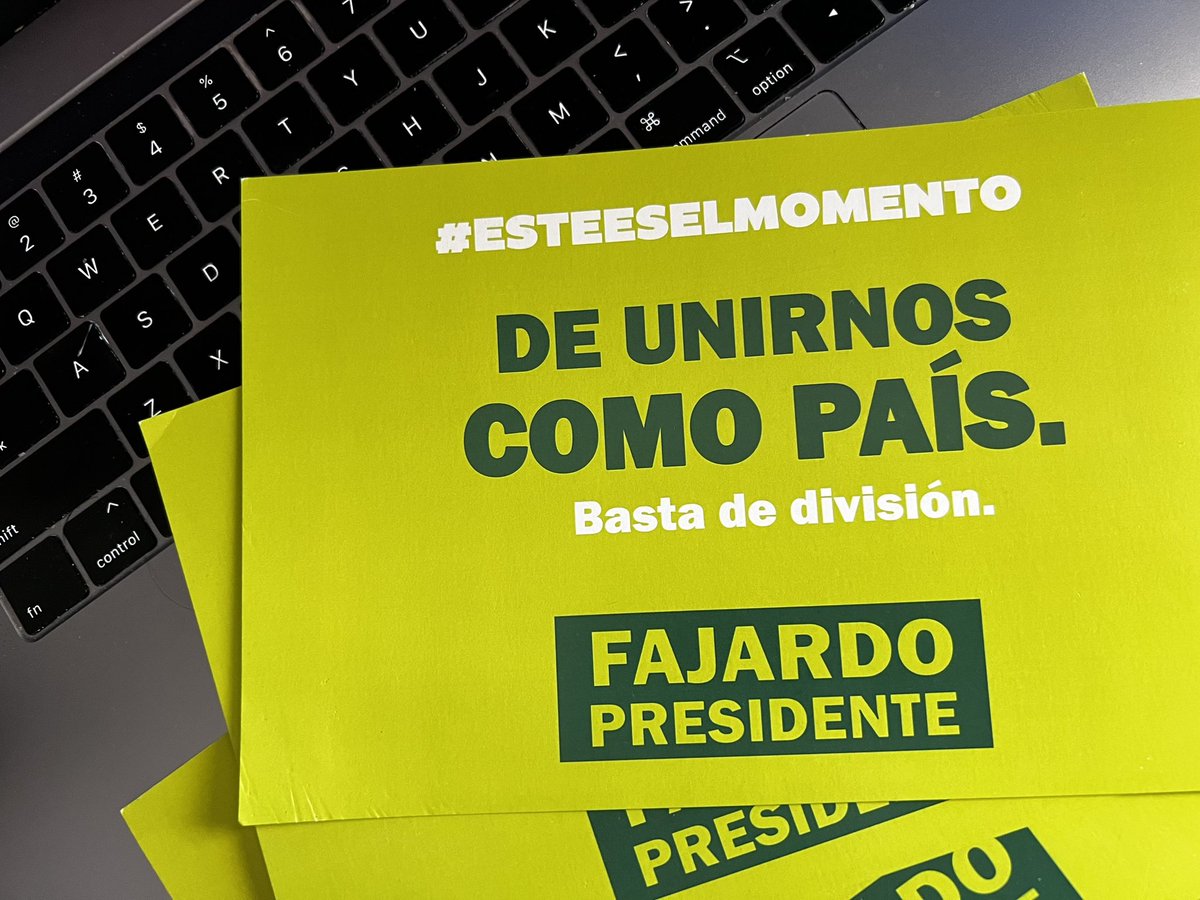 Resulta que me estoy mudando y sacando vainas viejas y me encontré esto que me compartieron grandes personas que conocí en 2022.

Yo solo voté creyendo en <a href="/sergio_fajardo/">Sergio Fajardo</a> en 2018. En 2022, lo hice por descarte, porque era la mejor opción del tarjetón, y lo peor es que hasta ahora