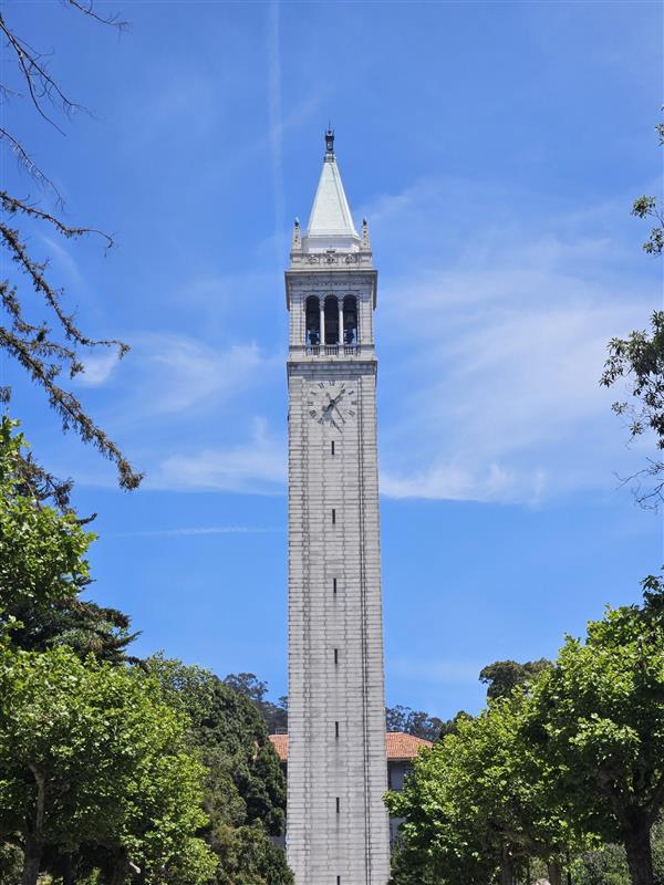 theNAEng's tweet image. Today the NAE Regional Meeting is happening at @UCBerkeley in partnership with @BerkeleyLab and @NVIDIA! We&apos;re exploring how artificial intelligence is transforming #engineering — stay tuned for highlights from today’s cutting-edge discussions! @Cal_Engineer