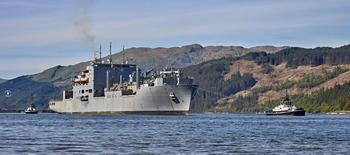 DougieCoullPix's tweet photo. USNS William McLean arriving.

#usnswilliammclean #williammclean #glenmallan #riverclyde #usns #shipping #photography https://t.co/XKEyDgcAJ3