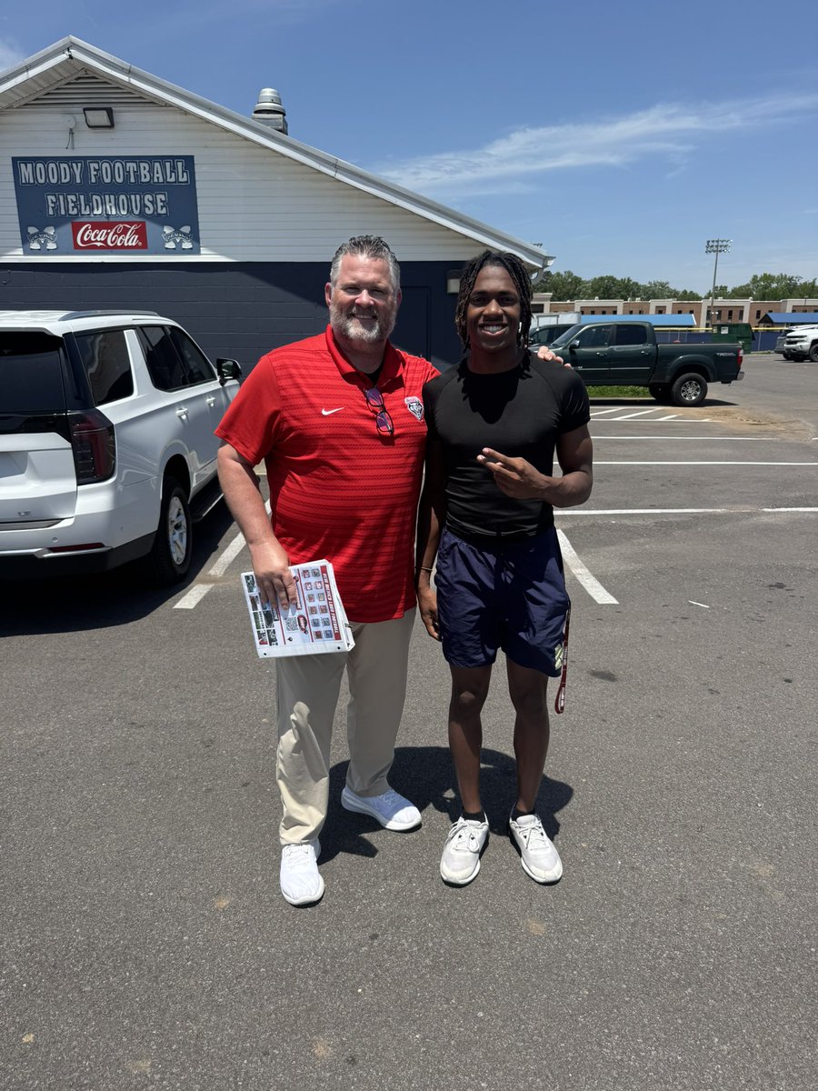 Noah Hicks (@noah_hicks9) on Twitter photo After great conversation with <a href="/coach_nowinsky/">Spence Nowinsky</a> I’m blessed to receive a offer from The University of New Mexico <a href="/Coach_TD8/">TD</a> <a href="/samspiegs/">Sam Spiegelman</a> <a href="/TomLoy247/">Tom Loy</a> <a href="/ChadSimmons_/">ChadSimmons</a> <a href="/jakeganus/">Jake Ganus</a> <a href="/CoachChaseBiles/">Chase Biles</a> <a href="/MoodyFBall/">Moody Football</a> <a href="/CoachCampbell45/">Brandon Campbell</a> <a href="/DownSouthFb1/">Down South</a> <a href="/ScoutFball/">Larry Rudolph</a> <a href="/TDARecruiting/">Touchdown Alabama Recruiting</a> After great conversation with <a href="/coach_nowinsky/">Spence Nowinsky</a> I’m blessed to receive a offer from The University of New Mexico <a href="/Coach_TD8/">TD</a> <a href="/samspiegs/">Sam Spiegelman</a> <a href="/TomLoy247/">Tom Loy</a> <a href="/ChadSimmons_/">ChadSimmons</a> <a href="/jakeganus/">Jake Ganus</a> <a href="/CoachChaseBiles/">Chase Biles</a> <a href="/MoodyFBall/">Moody Football</a> <a href="/CoachCampbell45/">Brandon Campbell</a> <a href="/DownSouthFb1/">Down South</a> <a href="/ScoutFball/">Larry Rudolph</a> <a href="/TDARecruiting/">Touchdown Alabama Recruiting</a>
