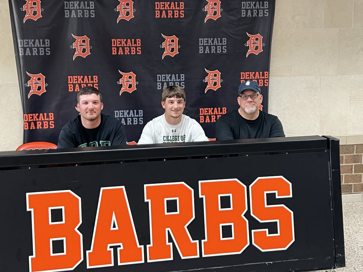 BarbsBaseball's tweet photo. Our Guys on National Signing Day! ✍🏻

Brodie Farrell - Parkland College
Nik Nelson - Parkland College
Jonah Keck - Carroll University
Matthew Clayton - College of DuPage https://t.co/3iRK5IrXgJ