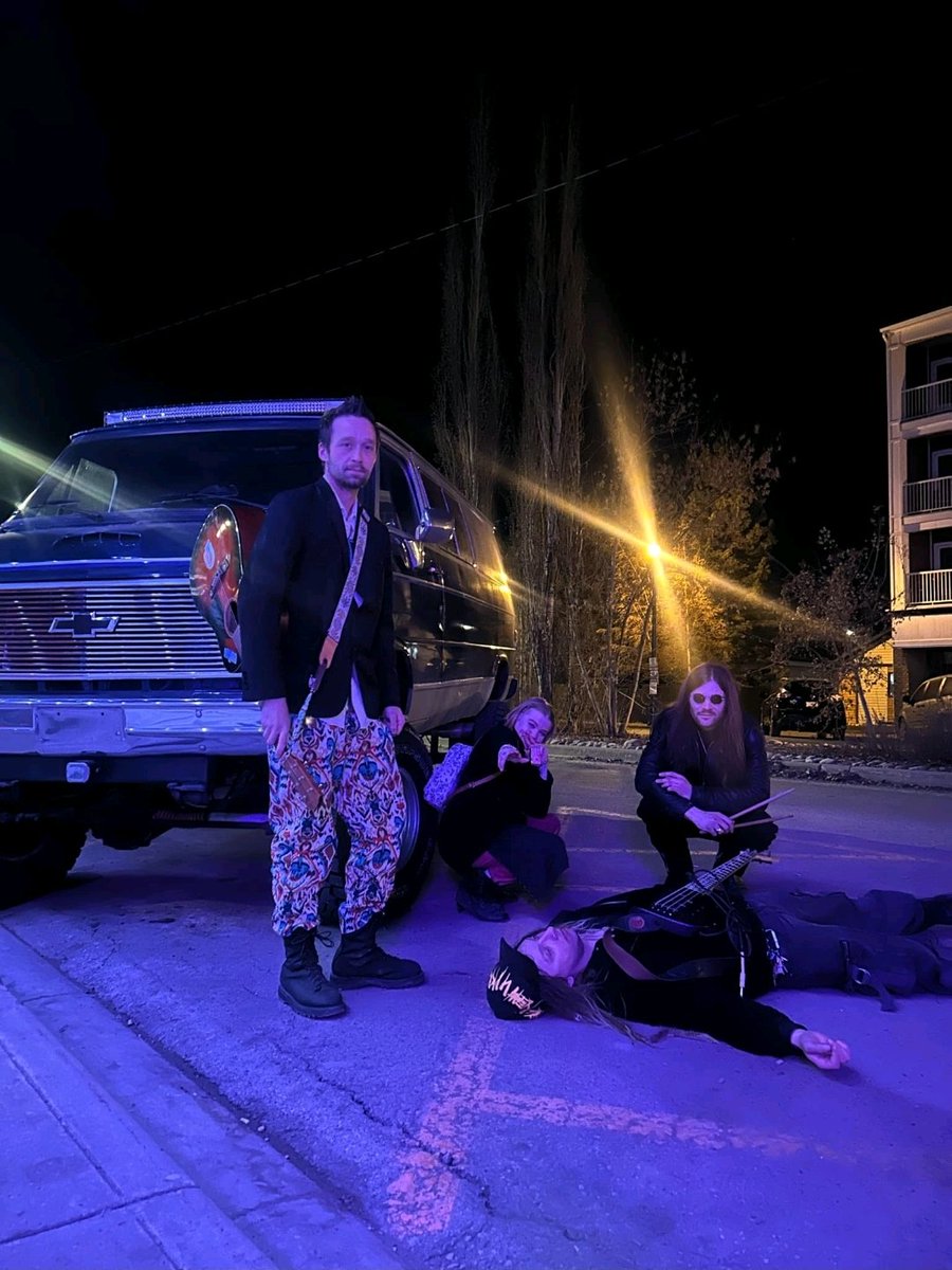JaredScheelar's tweet photo. We are a lightly twisted Ska Reggae band from Canada with our first ever EP release! Presave for the full album release!
#skabands #rockreggae #DubNation
Full Ep (Youtube)
https://t.co/H4e2QQJJk6
Spotify Presave: https://t.co/kyKK4hI7wT
EP release Hoodie Collection:
https://t.co/adzZ2jgWNw