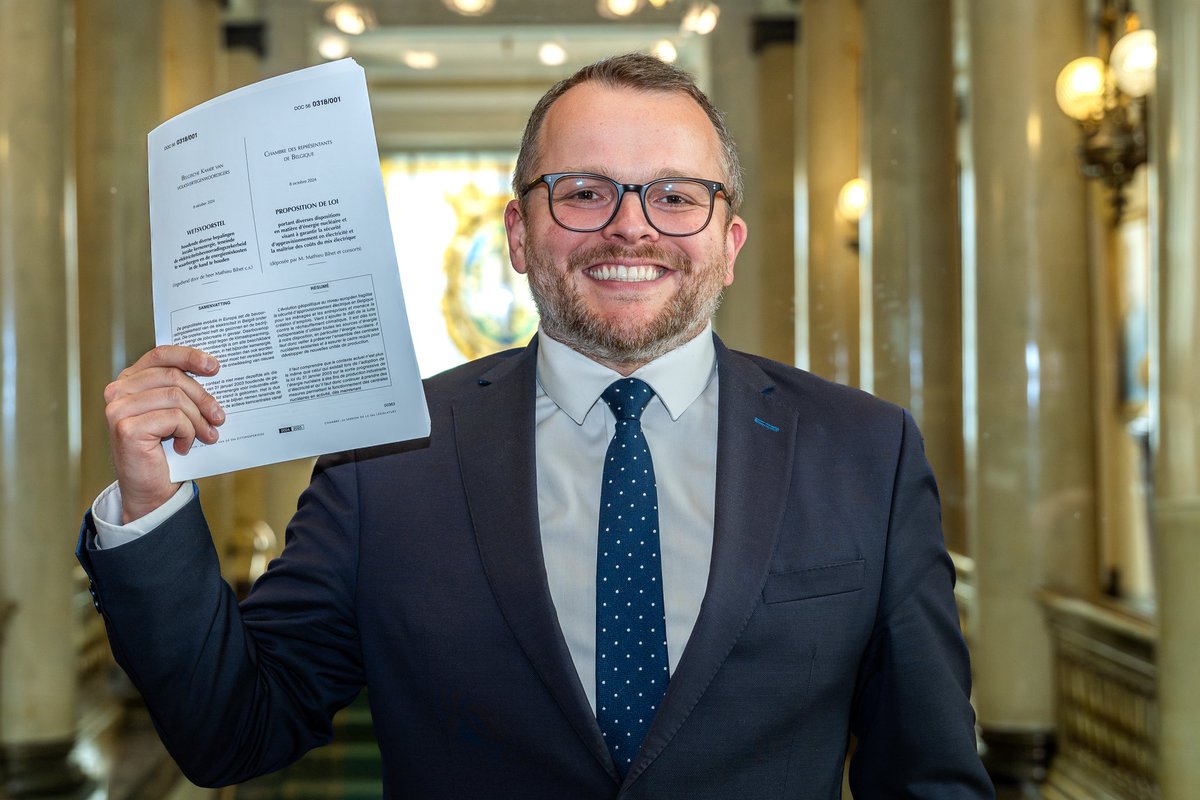 C’est un jour historique : la Belgique acte le retour du #nucléaire dans son mix énergétique. 

🇧🇪 Notre pays fait le choix d’une approche pragmatique qui compose plutôt qu’elle n’oppose. 

Une décision qui s’inscrit pleinement dans la politique énergétique définie par l’accord