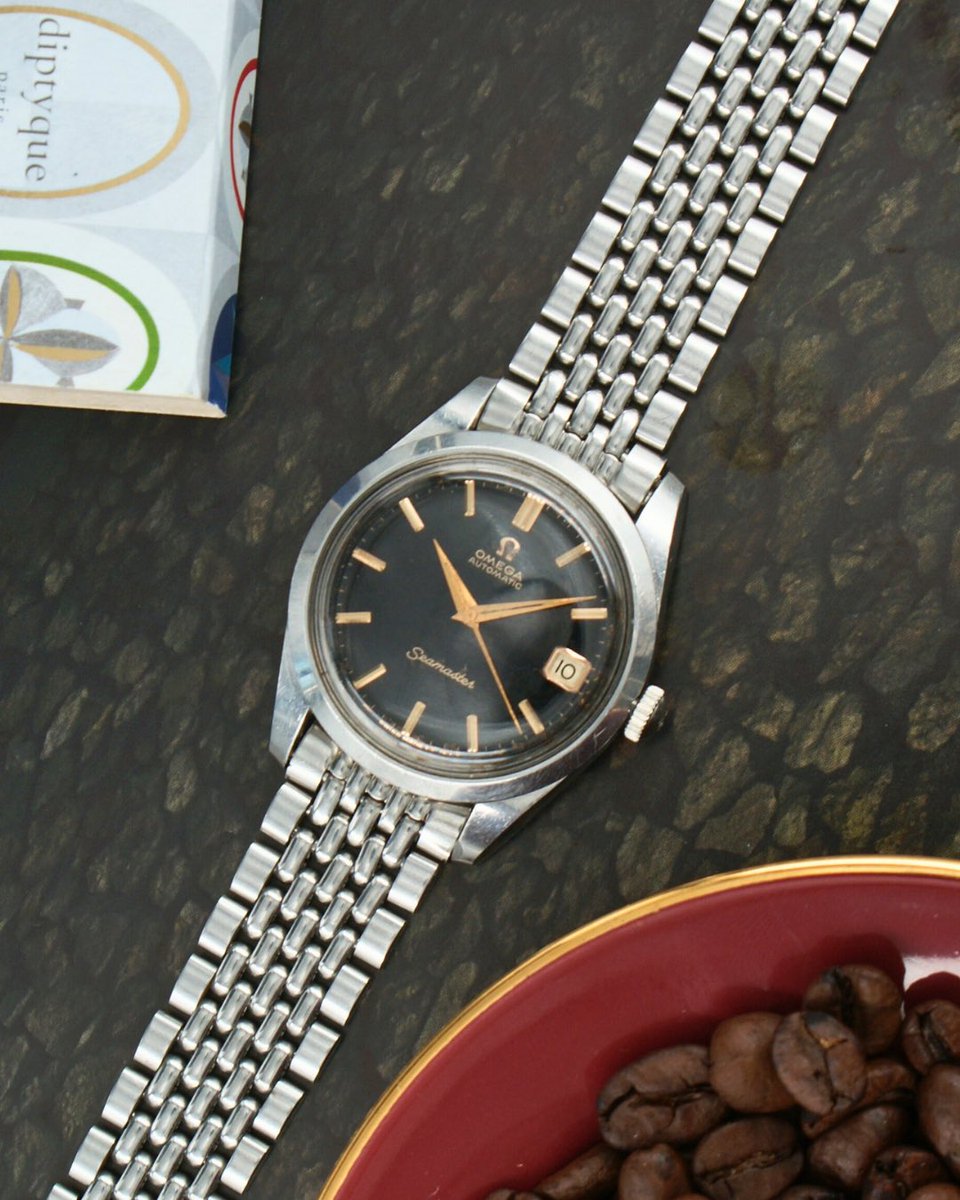 Watchandelice's tweet photo. Omega Seamaster Gilt ✨

Référence 166010
Rare version avec son cadran à laque noire.
Bracelet d’origine avec maillon détachable en superbe état.
Calibre 552 avec date rapide.

Un daily avec du style.

Dispo à 1750€ : 
https://t.co/vQdzsOj6Ff https://t.co/KTJRN1la7u