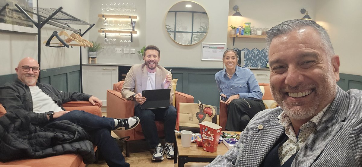 #itv4 <a href="/LaLigaEN/">LALIGA English</a> 

We start at 8pm 

<a href="/losada_vicky/">Vicky Losada</a> <a href="/TerryGibson88/">Terry Gibson</a> <a href="/sammatterface/">Sam Matterface</a>