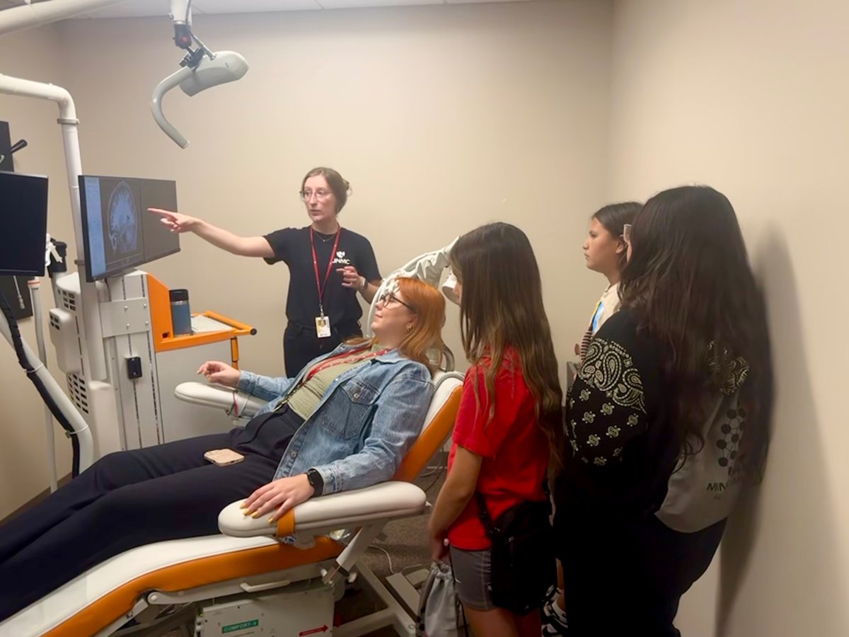 Warren Neuroscience Lab (WNL) tweet media