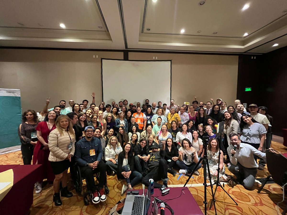 ¡Arrancamos la jornada del primer día de este Primer Encuentro Nacional de la Coalición Movilidad Segura!

Sociedad civil de todo #México reunida para seguir trabajando por #NoMásMuertesViales. 

Donde hay una sociedad que avanza, no puede haber gobiernos que retrocedan.