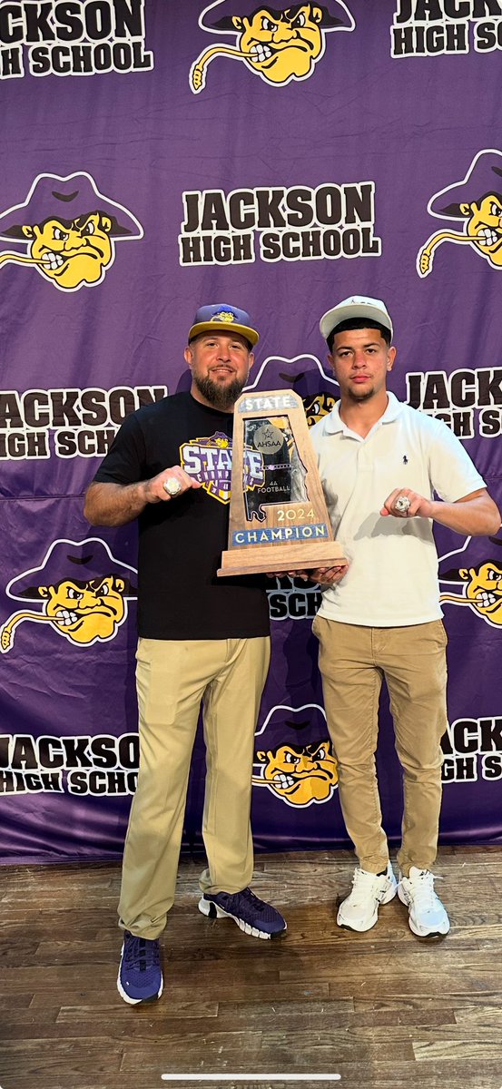 Chris Payne (@chrispaynesr) on Twitter photo 