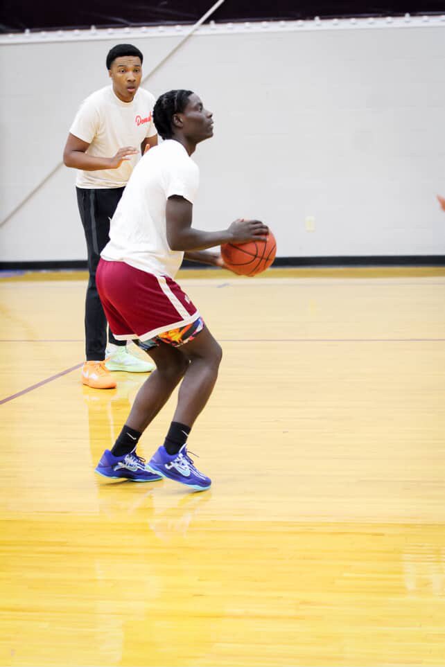 private runs 🔥 <a href="/CoachMeach1/">D. Walker</a> <a href="/ThePortalReport/">The Portal Report</a> <a href="/CoachRyanMiley/">Ryan Miley</a> <a href="/coachgrammer_/">Brandon Grammer</a> <a href="/GGRAY_25/">Gary Gray Jr</a> @CoachDB_513