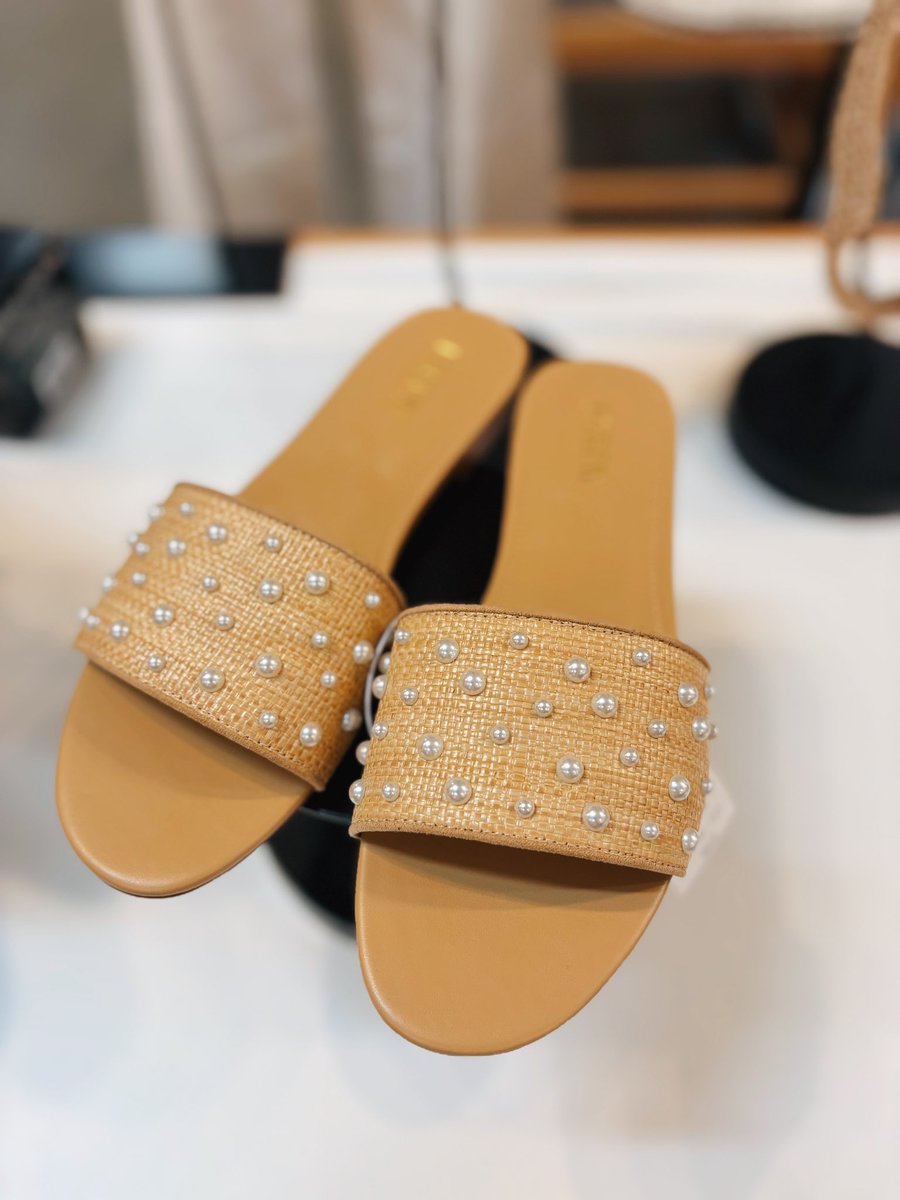 Miromar Outlets tweet media