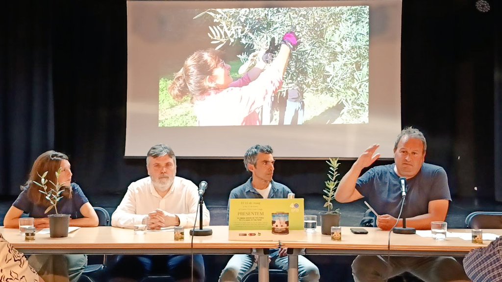 Fundació Els 3Turons tweet media