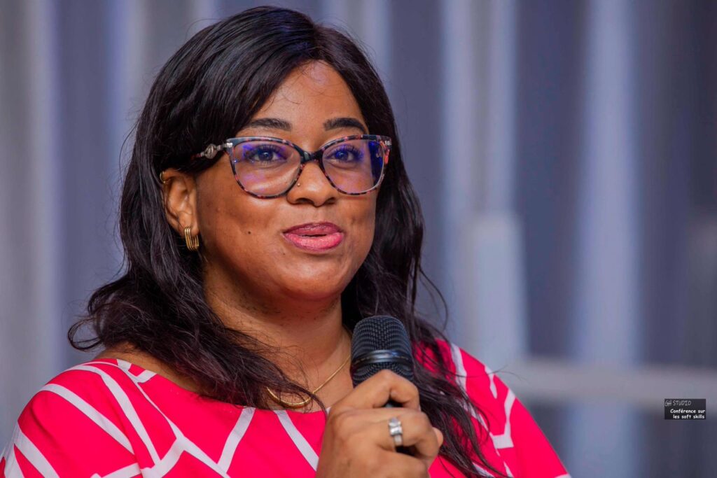 L’ONG EVA AUTISME et Fanette BADA : un exemple de service noble

« Je suis d’abord parent d’enfant autiste, ce n’est pas une profession, mais le parcours que cela crée demande tellement d’agilité que ça amène à en être fière… »

Lisez l'article 👇👇👇

leadershipcivicengagement.com/?p=2556