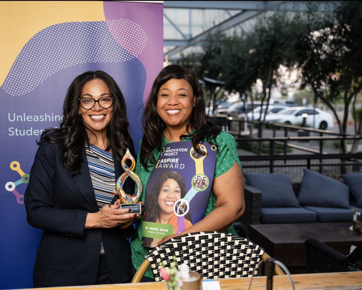 Two AMAZING leaders whom I admire more than they will ever know! <a href="/scontrerasPhD/">Sharon L. Contreras, PhD</a> <a href="/nakiahardy/">Nakia Hardy</a> <a href="/tipncorg/">The Innovation Project</a> #leaders “It’s a great day to be an educator.” 💥