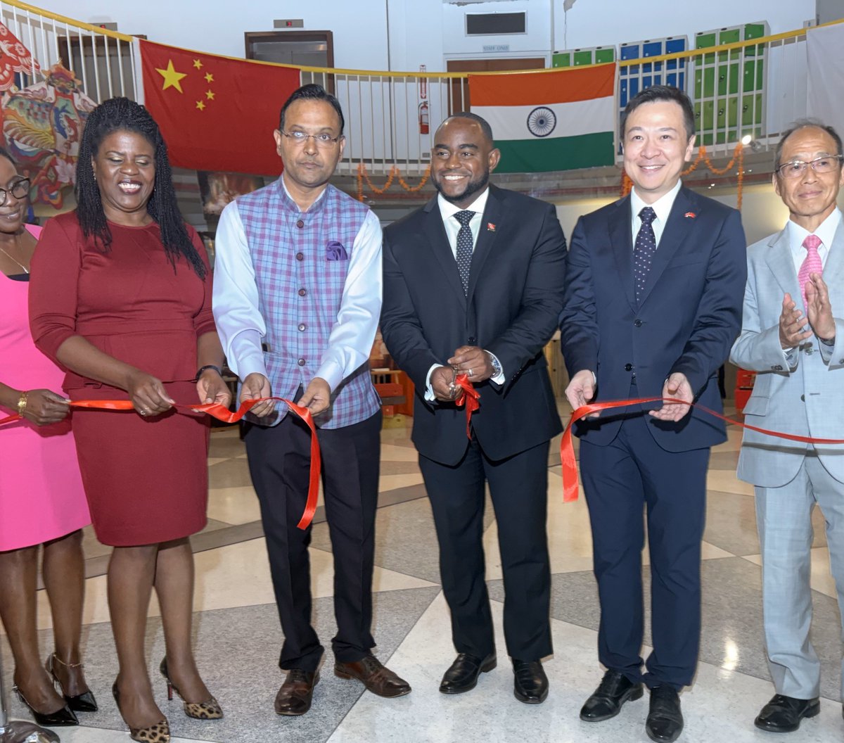 Delightful evening at the National Library for the opening of Asian Nights 2! 🇹🇹🤝🌏 Minister Sobers was honored to participate in celebrating the rich tapestry of Asian cultures. Wonderful performances and exhibits on display. #AsianNightsTT #CulturalExchange #TrinidadandTobago