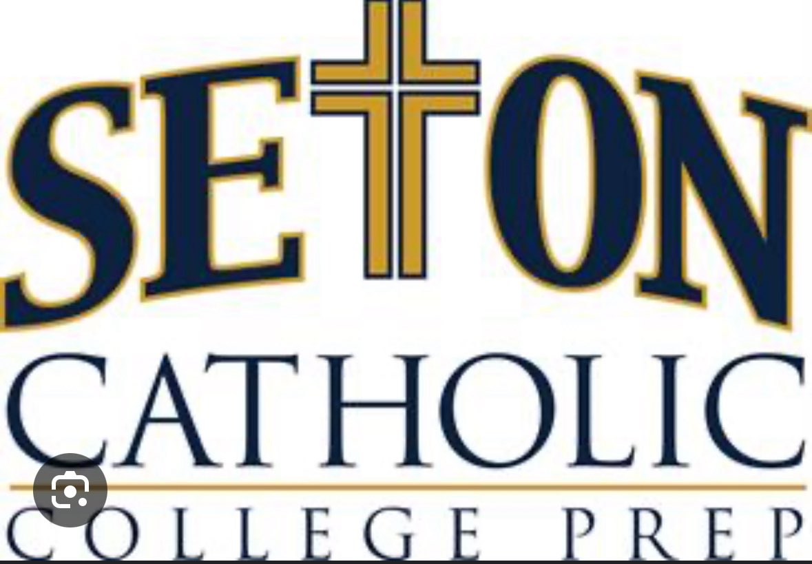 Braeden Lafaele Meyer (@coach_bmeyer) on Twitter photo Big thank you to Seton Catholic High School for allowing us to visit your team! We on the road to find future Bruins! <a href="/SetonCougars/">Seton Cougar Football</a> <a href="/jasongesser/">GessWho</a>
#GoBruins #RunToTheRoar <a href="/GFUFootball/">GFU Bruin Football</a> Big thank you to Seton Catholic High School for allowing us to visit your team! We on the road to find future Bruins! <a href="/SetonCougars/">Seton Cougar Football</a> <a href="/jasongesser/">GessWho</a>
#GoBruins #RunToTheRoar <a href="/GFUFootball/">GFU Bruin Football</a>