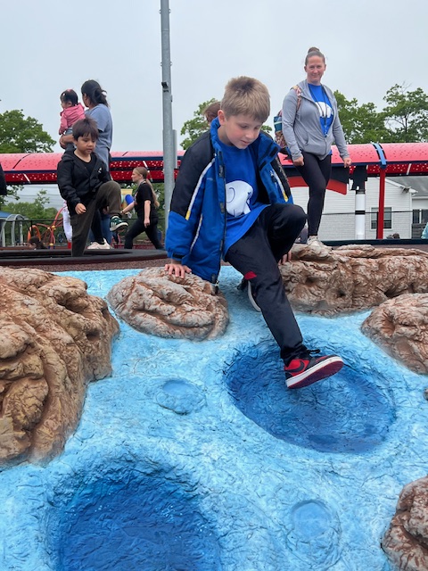 George Chidiac (@gchidiac211) on Twitter photo We love the Field of Dreams! Our students had a great day. <a href="/StaffordTwpEd/">Stafford Schools</a> #studentsfirst We love the Field of Dreams! Our students had a great day. <a href="/StaffordTwpEd/">Stafford Schools</a> #studentsfirst