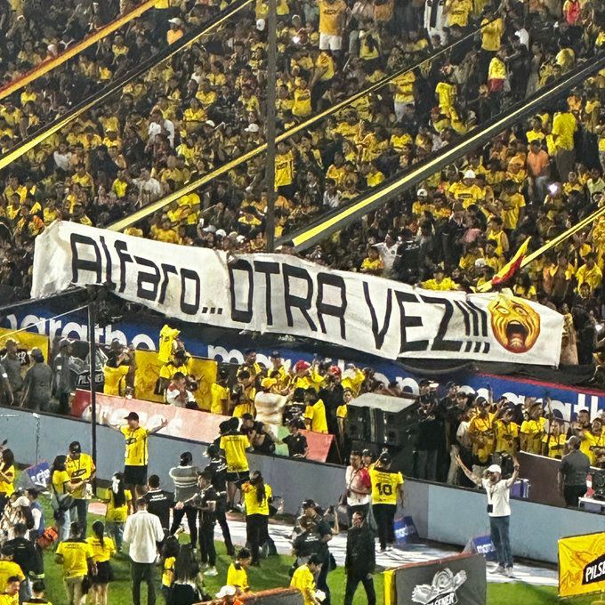 No se olviden de este tipo también 
#BSC #FueraCastillo #FueraAlfaro #FueraAntonioAlvarez