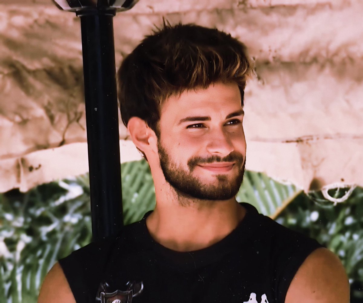 3. Düellosundanda aslanlar gibi 5-0 ezici bir üstünlük kurarak çıktı 

Hepsini tek tek ELEYECEK

ŞAMPİYON KARACAKAYA gümbür gümbür geliyor 💥

#Survivor2025 #SurvivorAllStar2025