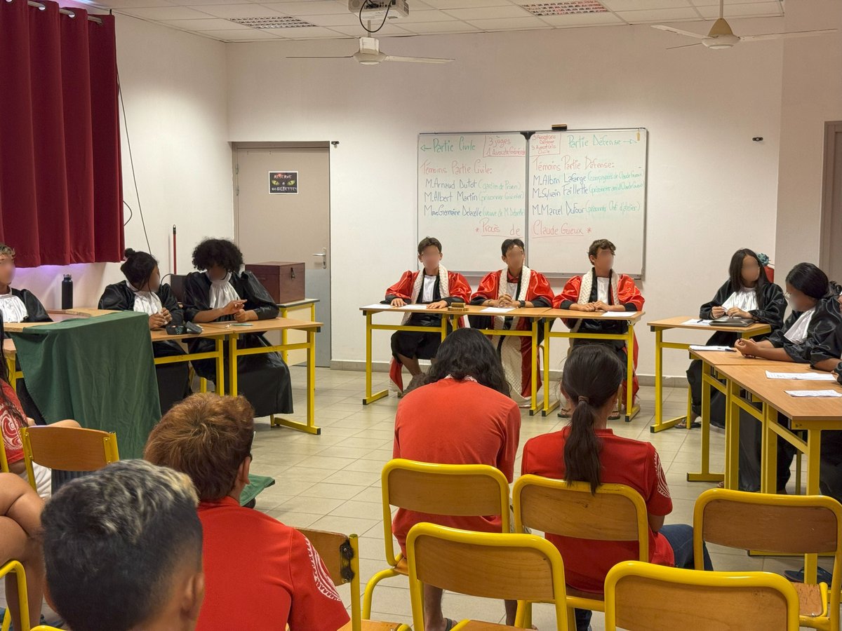 Collège Taaone tweet media