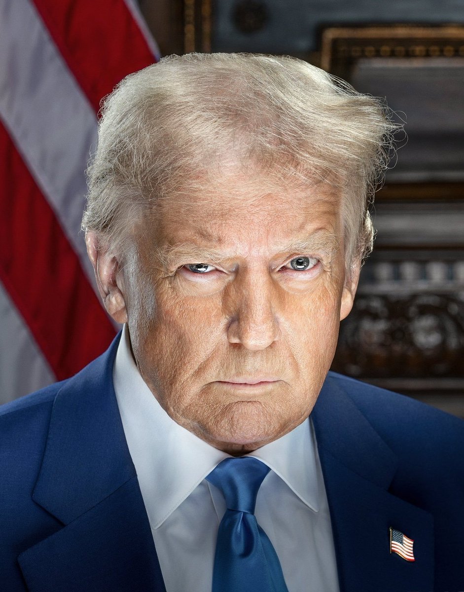 bpthaber's tweet photo. Donald Trump: "Yarın gidiyorum. Nereye olduğunu ben de bilmiyorum.

Telefonlarımı arıyorlar. 'Şuraya gel, buraya gel' diyorlar." https://t.co/NucJGzApoc