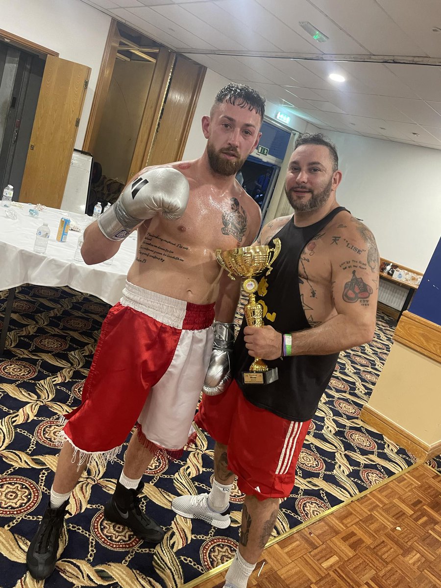 T 👑 (@tomjrolo) on Twitter photo 