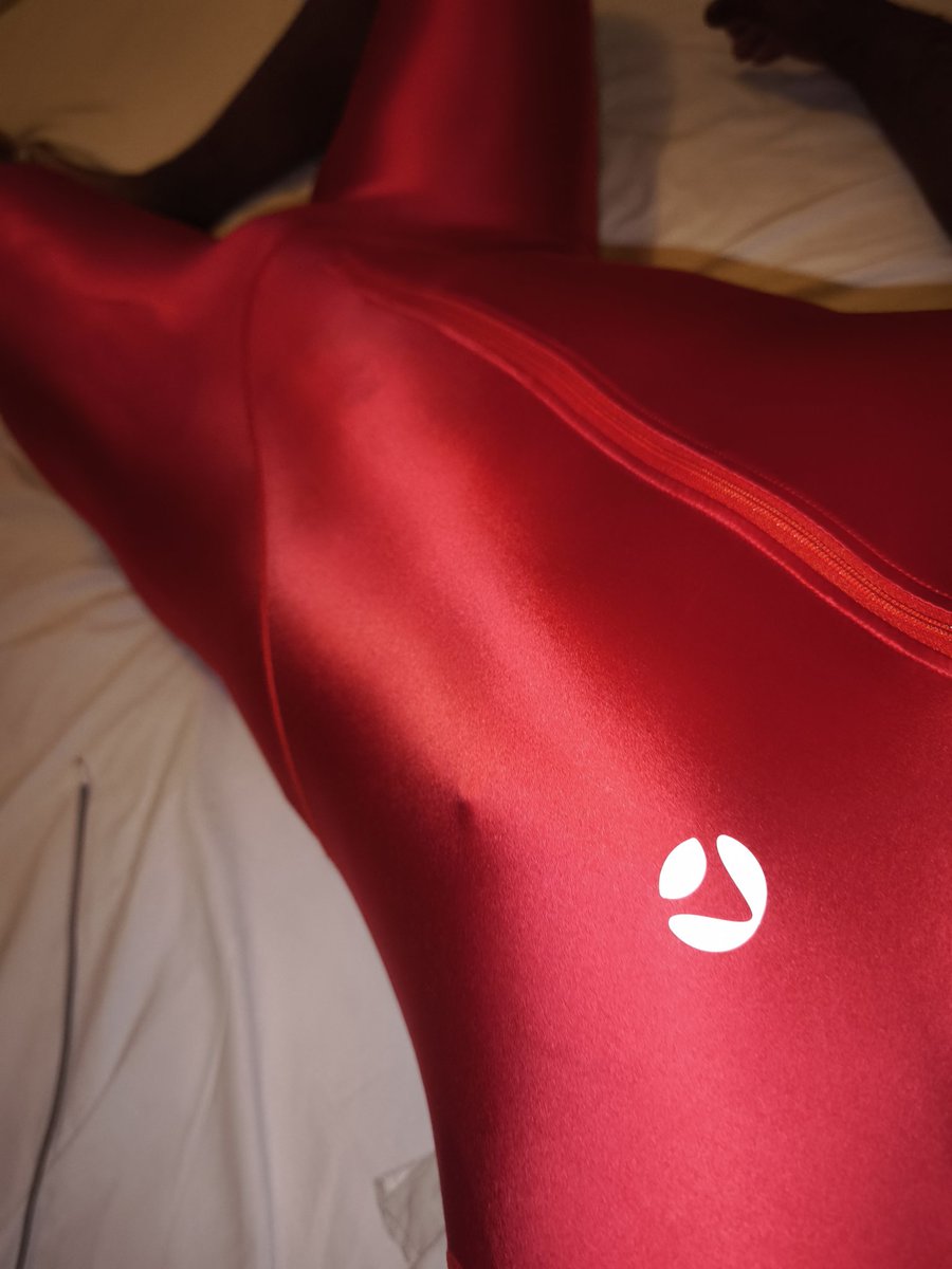 mar18907's tweet image. #zentai #gayzentai #젠타이 #康替留 #ゼンタイ #เซนไท #spandex #lycra #muscle #gymbro #encased #hard #skintight #shiny #sleek #glossy #Amoresy 
#gunge #malegunge #gaygunge #gayslime #slime #gaywam #wam #wetandmessy #lycra #gaylycra #gaykink  #wetandmessyfetish #slimed #zentai…