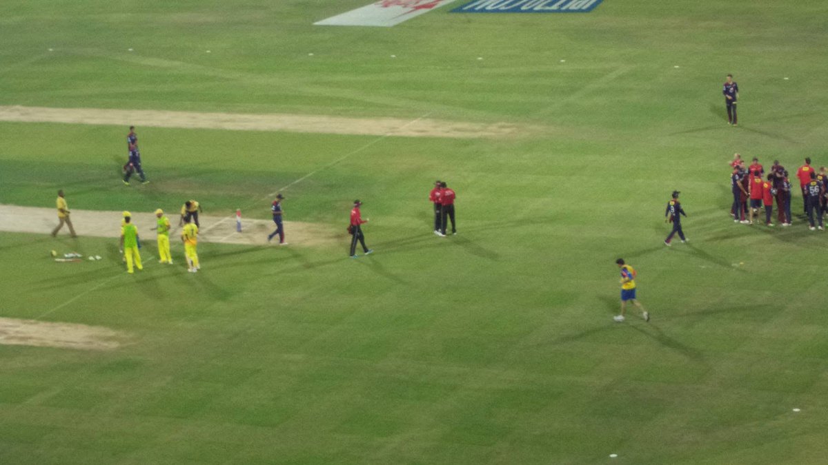 untuneddd's tweet image. 12 years ago, on this very day, I watched my first CSK match at Chepauk. I still remember the roar of the crowd as Dhoni scored an unbeaten 58 off 35 and we won the match. I didn&apos;t know it then, but that moment would stay with me forever. One of the happiest days of my life.💛