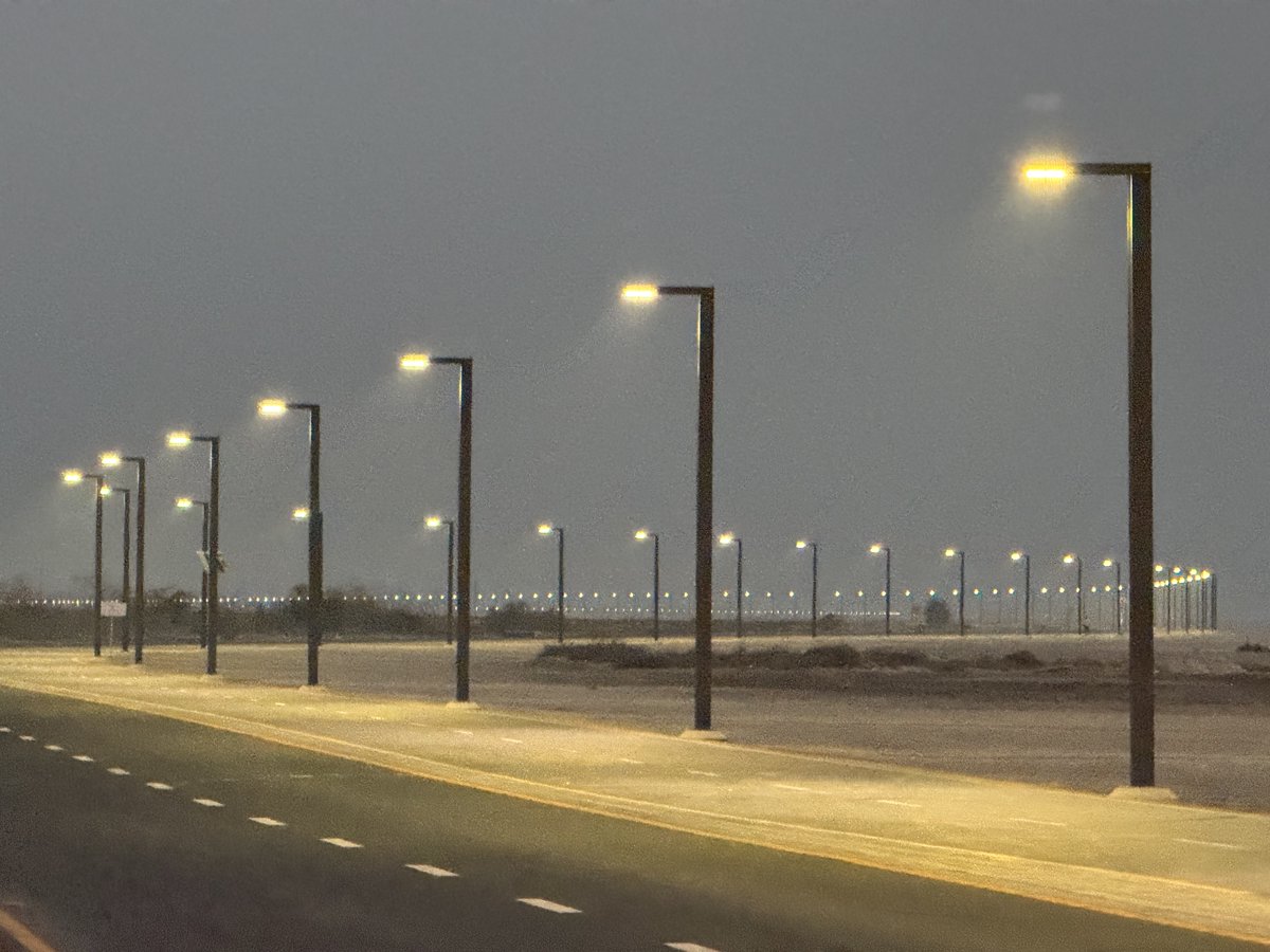KPSESOLAR's tweet photo. Night Glow, Zero Emissions! 🌙✨
500 KPSE Solar Lamps now light up the NBH Cycle Path — transforming nighttime rides with safe, sleek, and sustainable brilliance. 🚴‍♂️☀️
#KPSESolar #NightView #CyclePathLighting #SmartLighting #GreenEnergy #NBHCyclePath #EcoFriendly #SolarPower https://t.co/1IzSrvZF5F