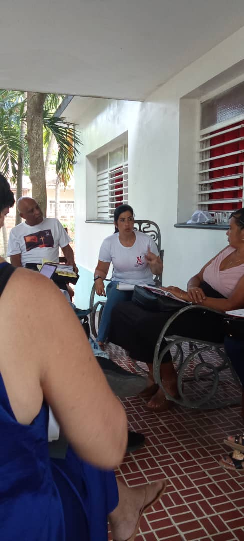 Yaima Valle🇨🇺❤️ (@yaimavalle1) on Twitter photo Un encuentro de lujo con las especialistas de cuadros de la provincia de #Holguin como parte de la visita Parlamentaria de la <a href="/AsambleaCuba/">Asamblea Nacional Cuba</a> #Cuba #PorUn26EnEl25 Un encuentro de lujo con las especialistas de cuadros de la provincia de #Holguin como parte de la visita Parlamentaria de la <a href="/AsambleaCuba/">Asamblea Nacional Cuba</a> #Cuba #PorUn26EnEl25