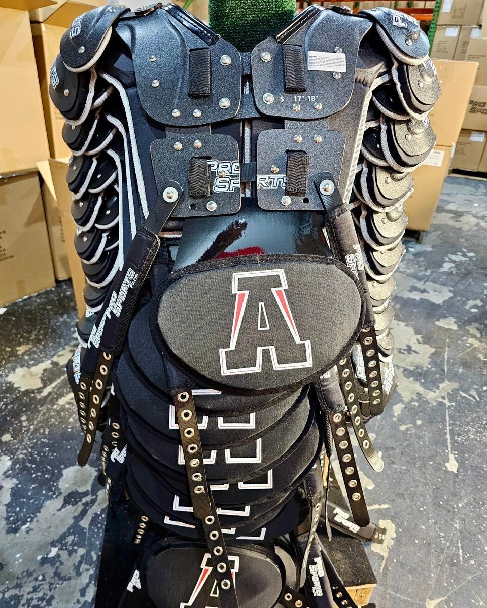 Pro Gear Sports (@progearfb) on Twitter photo New gear for <a href="/AlexanderFball/">Alexander Football</a>!π―π₯
<a href="/Zion_Katina/">Zion Katina</a> at <a href="/BakersSports/">Baker's Sports</a> made it happen for Coach Neal and his team!
<a href="/Coach_Neal16/">Cody Neal</a>
<a href="/ProSports_Pads/">ProSportsPads</a>
#KnowTheLogo #MadeInTheUSA #HighSchoolFootball #FootballEquipment #ShoulderPads #BackPlates #EquipmentRoom #Custom #CougarsFootball New gear for <a href="/AlexanderFball/">Alexander Football</a>!π―π₯
<a href="/Zion_Katina/">Zion Katina</a> at <a href="/BakersSports/">Baker's Sports</a> made it happen for Coach Neal and his team!
<a href="/Coach_Neal16/">Cody Neal</a>
<a href="/ProSports_Pads/">ProSportsPads</a>
#KnowTheLogo #MadeInTheUSA #HighSchoolFootball #FootballEquipment #ShoulderPads #BackPlates #EquipmentRoom #Custom #CougarsFootball