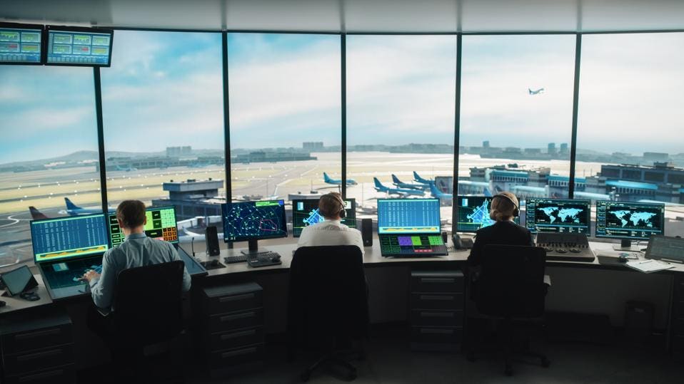 🚨 BREAKING : "Centro di controllo del traffico aereo di Denver perde comunicazione radio per 90 secondi lunedì, secondo la FAA"