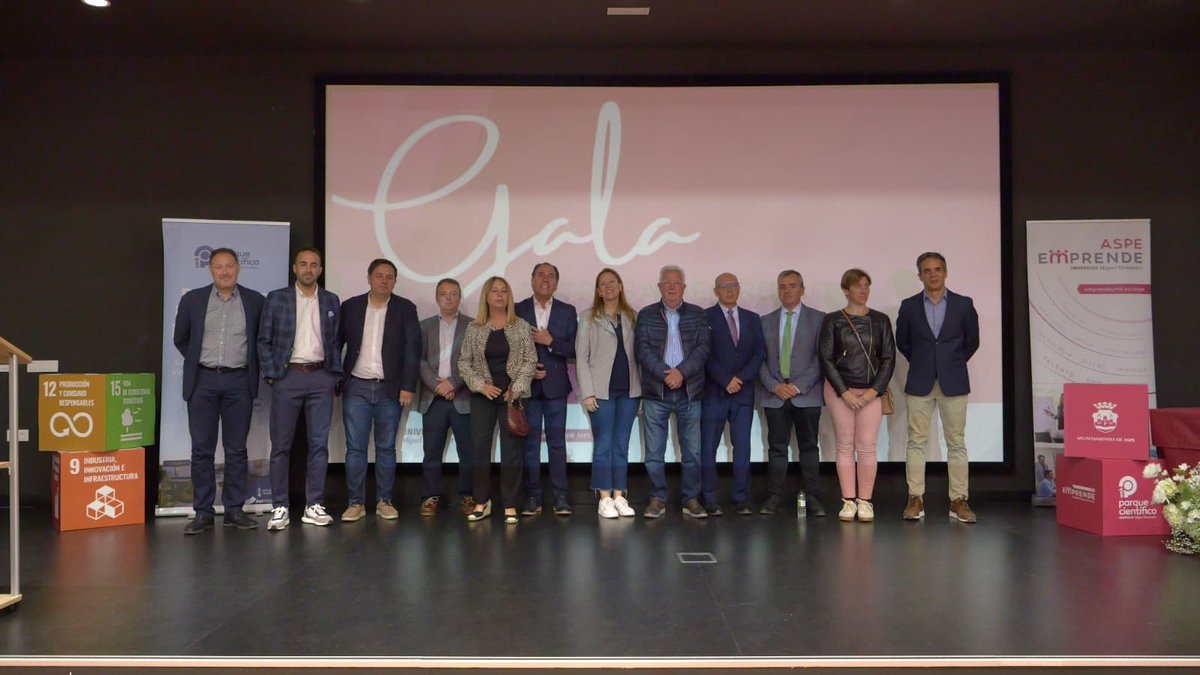 Finalizamos la Gala de la 9ª edición del programa #AspeEmprende.  Un encuentro que ha tenido como objetivo celebrar el desarrollo empresarial y emprendedor del municipio de Aspe.

Damos la enhorabuena a los premiados y les deseamos muchos éxitos en su trayectoria🏅