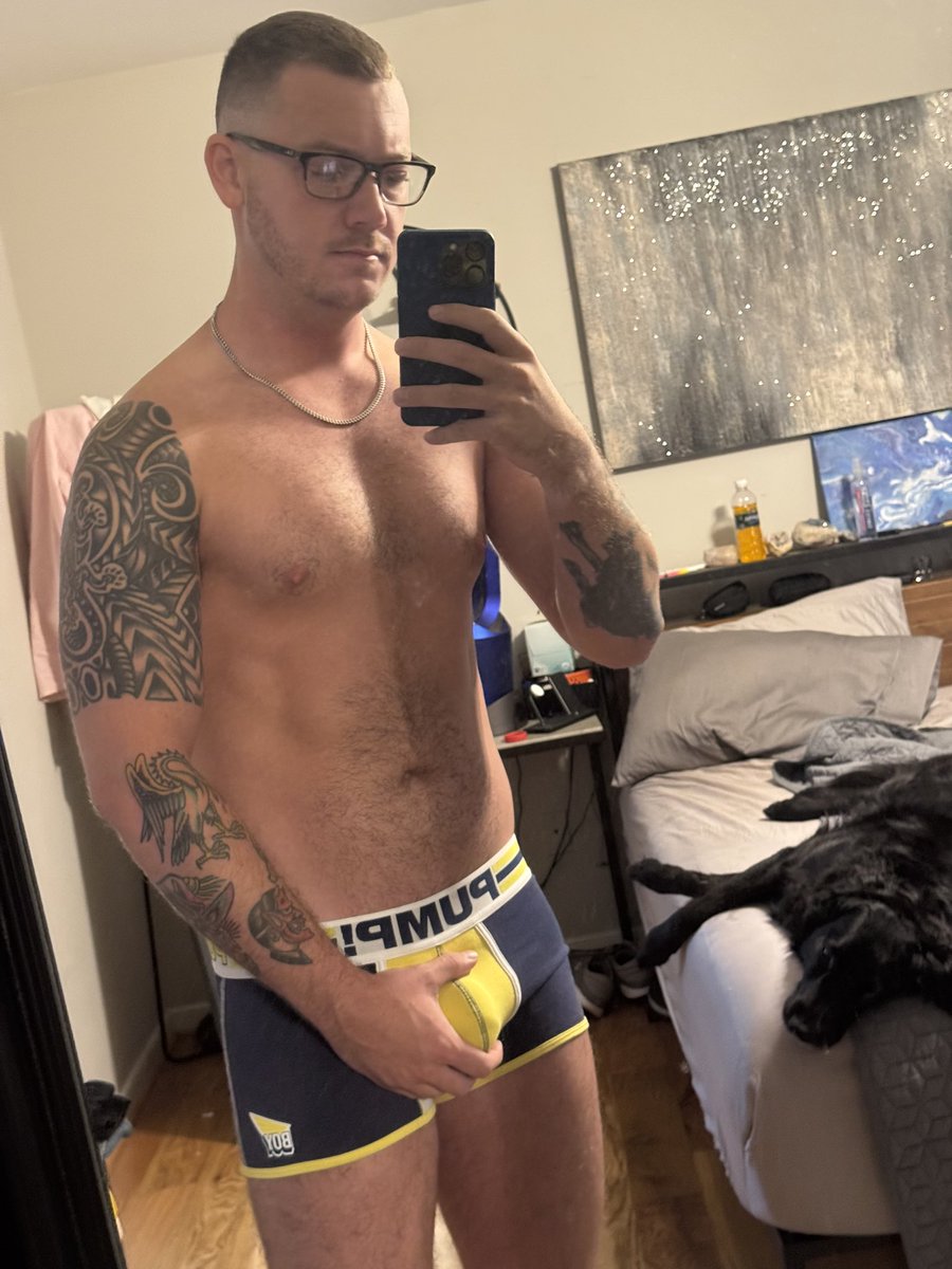 tymackof's tweet photo. Who wanna take these off me? https://t.co/rneD02Yzch