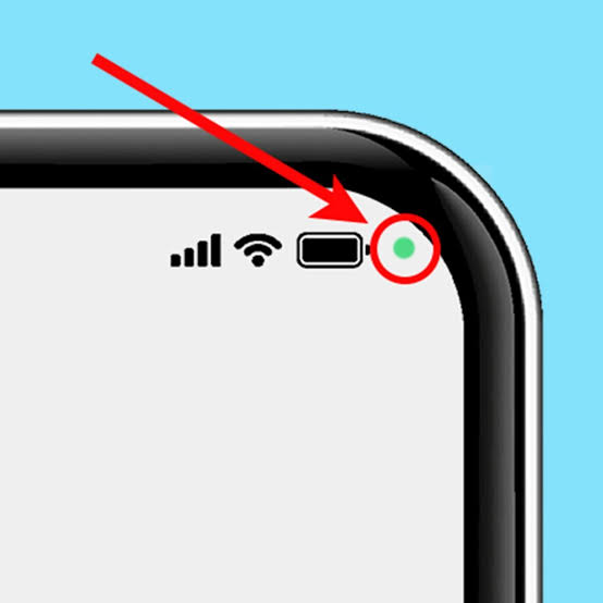 Alex_Chang_1998's tweet photo. AWEARNESS INFO
The green dot  on phone appears, when we on 📷 , &amp; while on 📞  indicates that an app is currently used by you. It's a privacy feature. If it appears while not on 📞 or 📷 indicate ur 📷 &amp; 🎤 has been hacked. Beware folks
#informationsecurity #InformationTechnology https://t.co/PfJ0C0nOXd