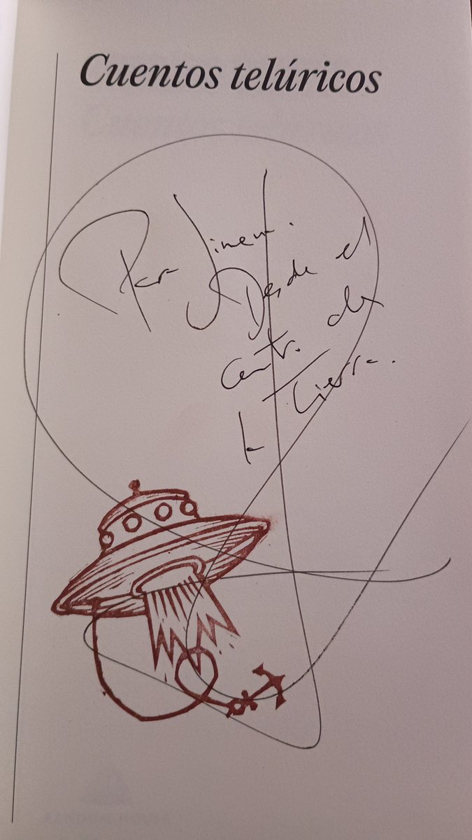 JuanPogonowski's tweet photo. El lunes vino @rodrigocortes desde el centro de la Tierra a #Badajoz y firmó sus 'Cuentos Telúricos' para mi hija Jimena: "¡Me lo ha firmado un director y escritor!" 🤸🏻‍♀️ El ovni no podría venir en mejor momento, ahora que estoy empezando a escribir "Solo" 😁 https://t.co/CLcdJiIOk4