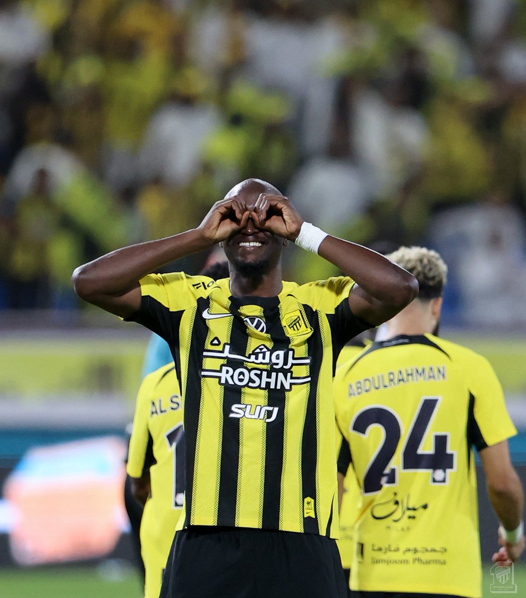 ittihad's tweet photo. العينُ تـرى و تميـل 🤩
#الاتحاد_الرائد https://t.co/GgQdNI2dpD