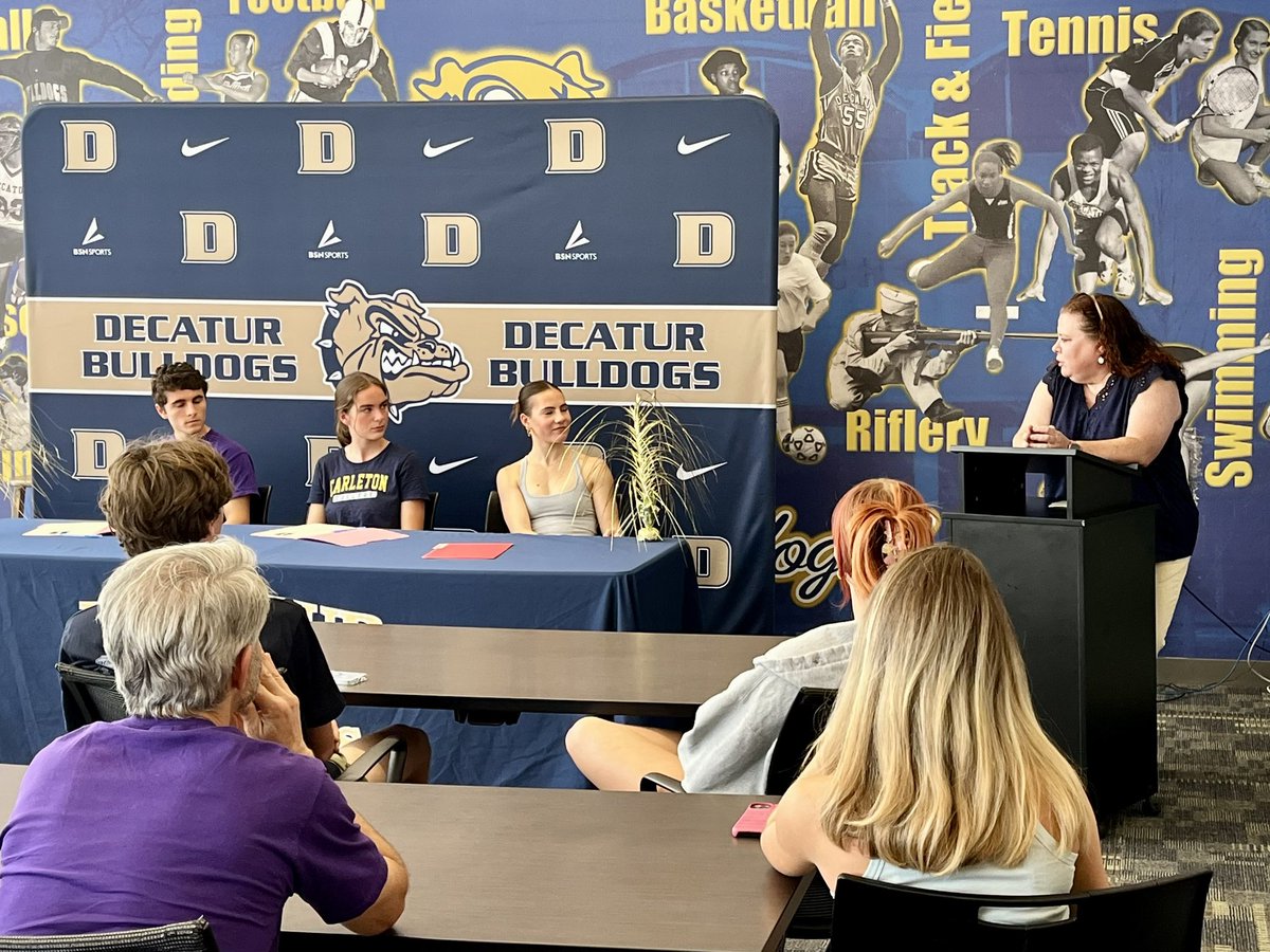 DecaturBulldogs's tweet image. A special day for Decatur Track &amp;amp; Field as we celebrated three of our student-athletes!

We were honored to reflect on their journeys and celebrate all they’ve accomplished as Bulldogs.

Grateful to have Dr. Whitaker and Representative Crawford join us for this proud moment!