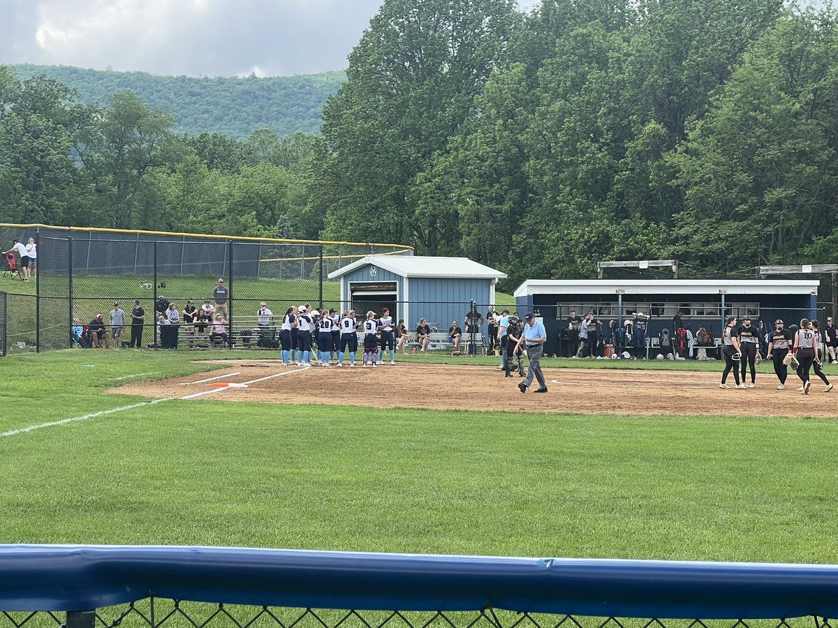 Back to Back! Taylor Smith with a home run to put the Cougars up 2-0. #CougarPride