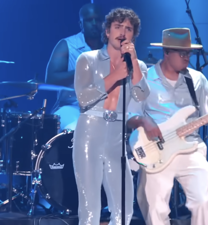 salvador tweet media