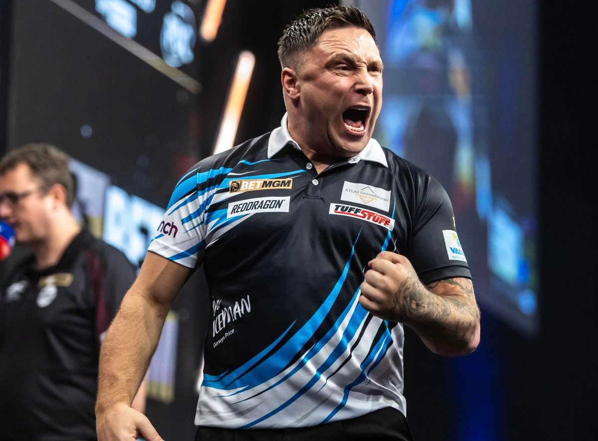 DartsBehindThe's tweet photo. 🚨 GERWYN PRICE HITS 9 DARTER!!!!!!! 🎯🔥💪🏴󠁧󠁢󠁷󠁬󠁳󠁿 https://t.co/4NlXANuWMv
