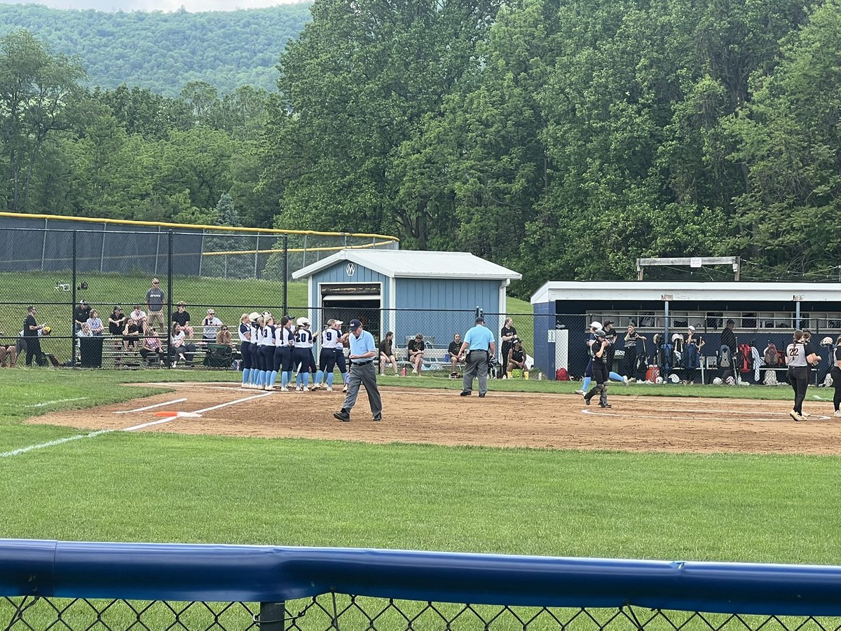Another one! Freshman Kelsey Roberts with a 2 run home run! #CougarPride
