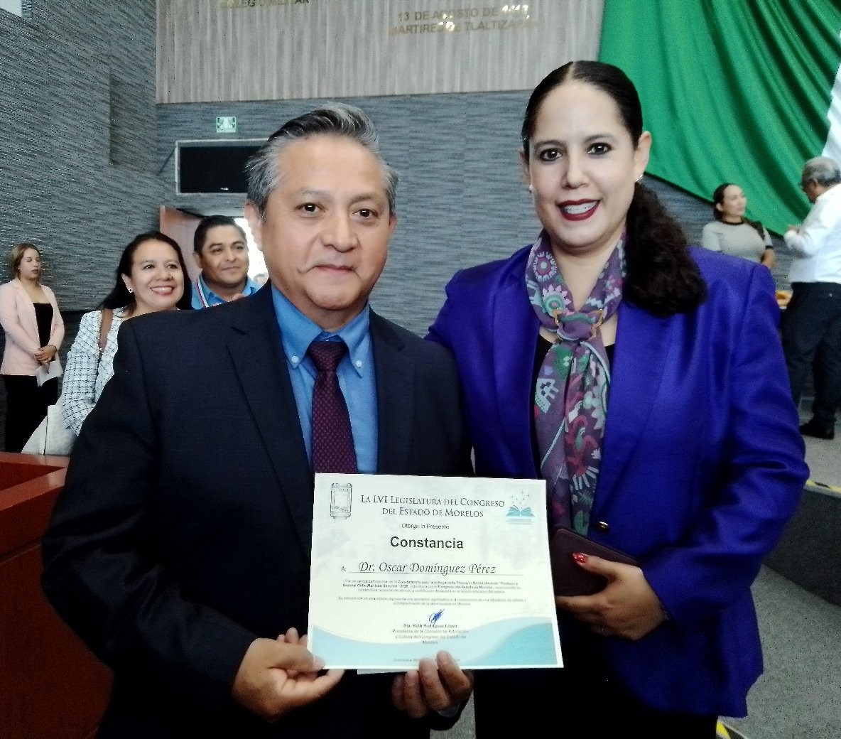 IngenieriaODP's tweet photo. En el marco del "Día del Maestro" recibí una constancia-reconocimiento por la trayectoria de 27 años dedicado e la educación en la ceremonia de Entrega de la Presea al Mérito Docente "Profesor y General Otilio Montaño Sánchez" llevada acabo en el @MorelosCongreso https://t.co/2LfcvGXbD2