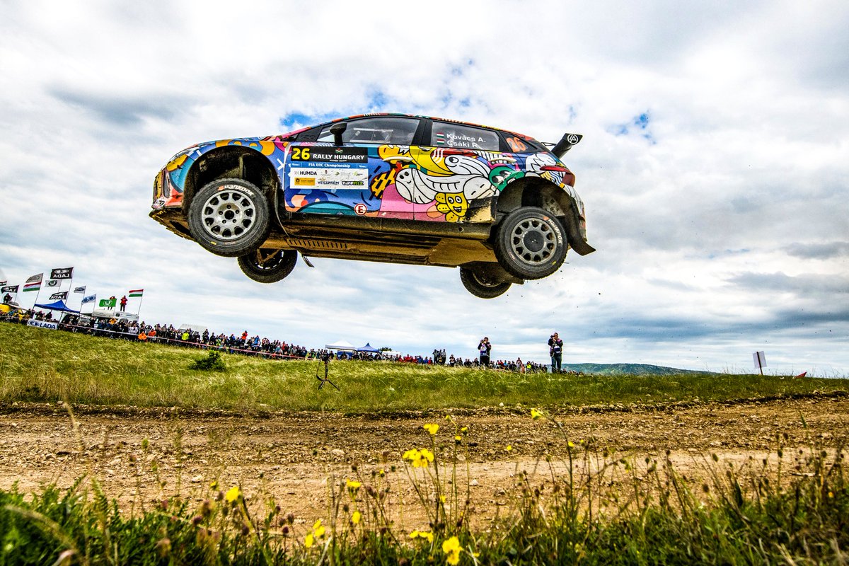 FIAERC's tweet photo. A splash of colour! 🤩
What did you think of this incredible livery? 👀 https://t.co/mopix2Qy3E