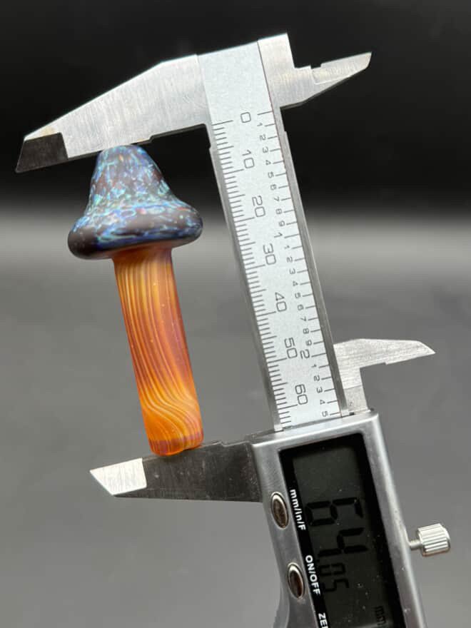 TekTray1's tweet photo. You could have a 3 in 20 chance of winning this bad boy. DM me to get a spot 1-20
#tip #glassart #shroom #blunttip #properdoinks #doinks https://t.co/zTMGJ8LabL