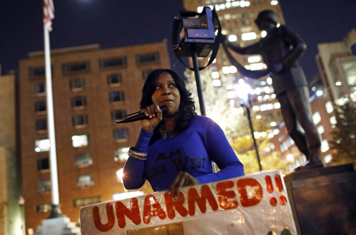 Kristin Hall tweet media