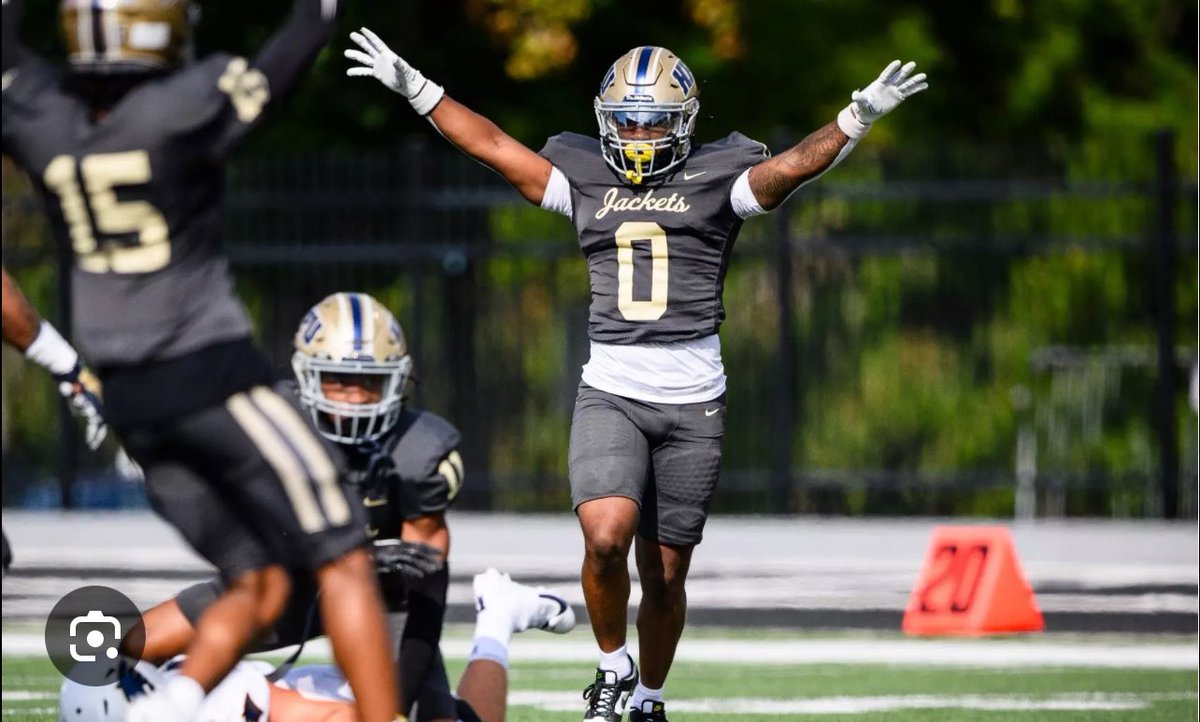 #AGTG IM BLESSED TO RECEIVE AN OFFER FROM HOWARD PAYNE UNIVERSITY FOOTBALL <a href="/CoachSnyde/">Will</a> <a href="/Fuller_Clint/">Coach Fuller</a> <a href="/CoachChidester/">Coach Jake Chidester</a> <a href="/kilgore_fb/">Kilgore Bulldogs FB</a> #respectthek